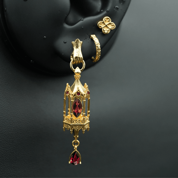 Noble Lantern Earring Stack Opulence – Hand Stud (16 stones)