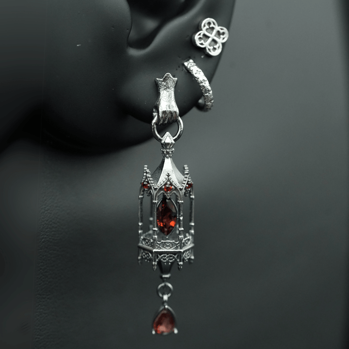 Noble Lantern Earring Stack Opulence – Hand Stud (16 stones)