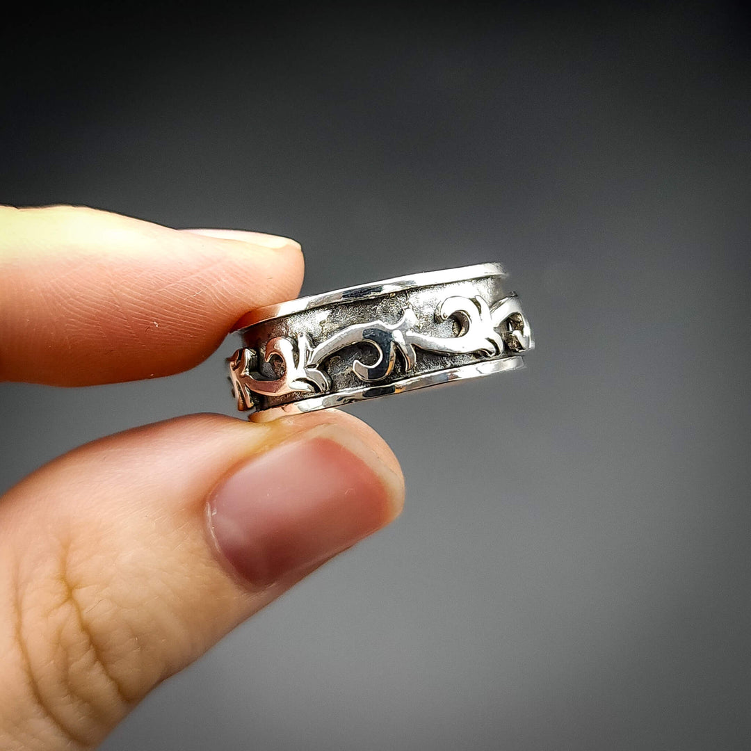 Silver Gothic Vine Spinner Ring