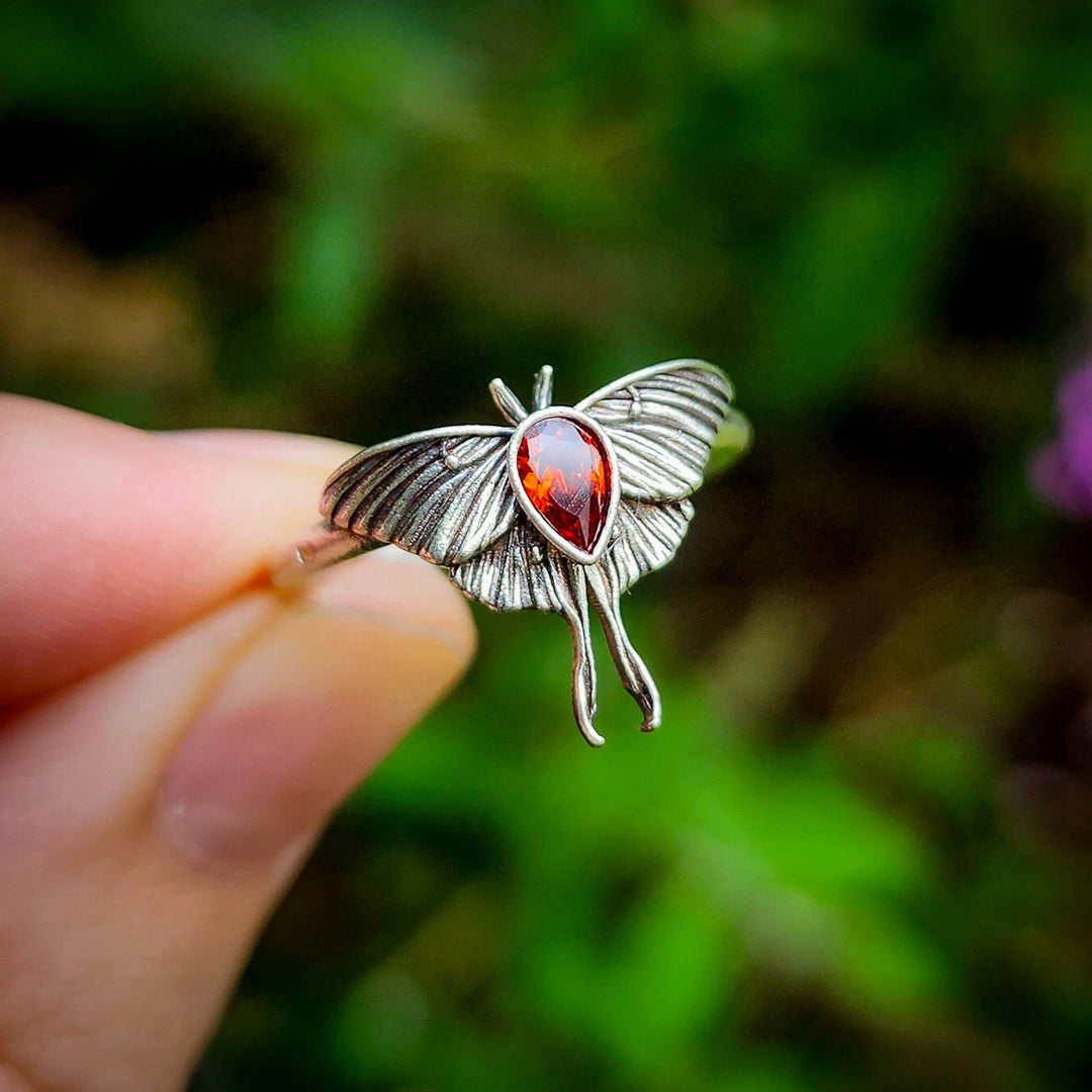 👻 Silver Garnet Mini Luna Moth Ring