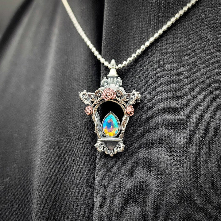 Rose Lantern Chain Necklace