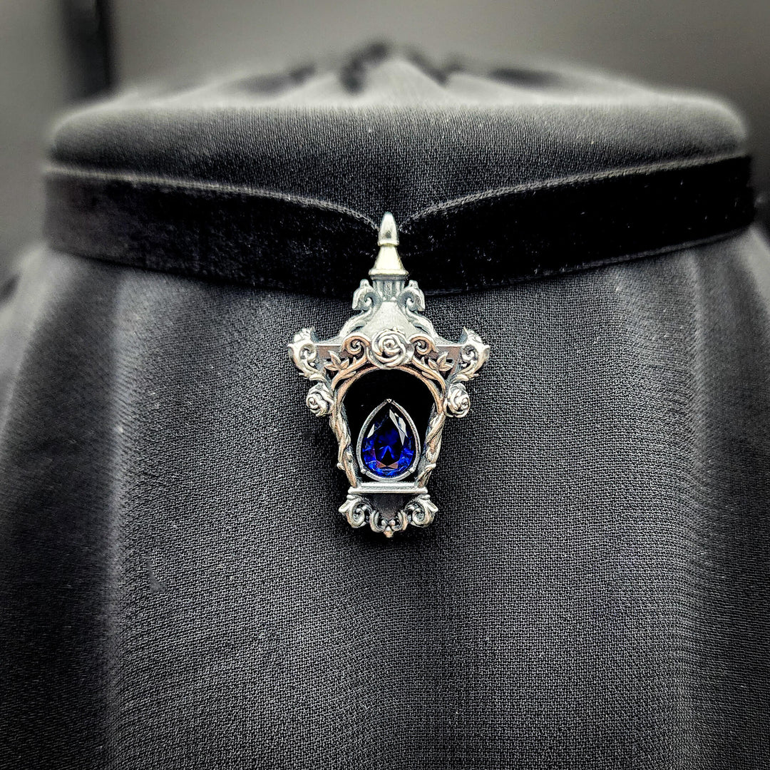 PAYMENT PLAN Rose Lantern Choker Necklace