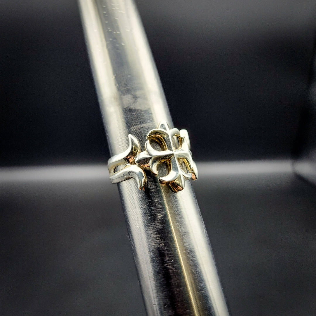👻 Fleur De Lis Silver Cross Ring