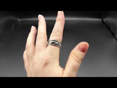 Silver Gothic Vine Spinner Ring
