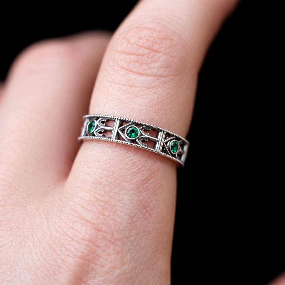 Infinity Band Ring - EMERALD