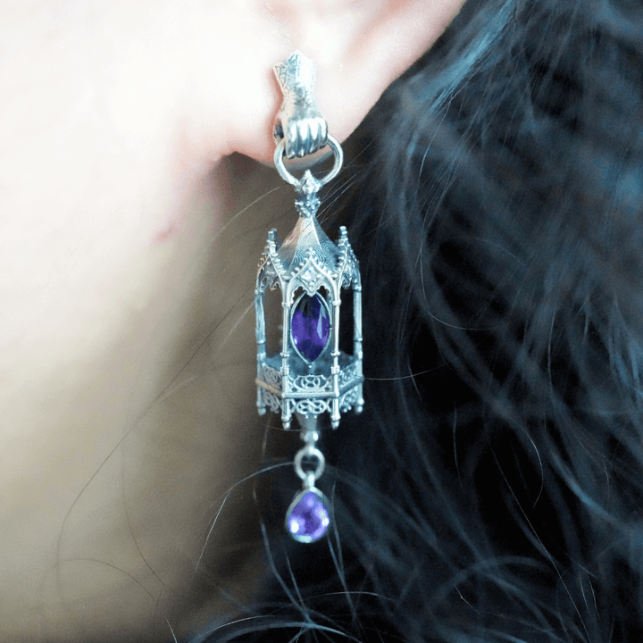 PAYMENT PLAN Noble Lantern Opulence – Hand Stud (16 stones)
