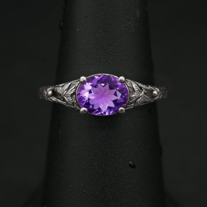 Blossom Ring (Amethyst)
