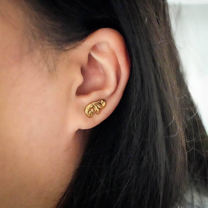 Rococo Ear Climbers