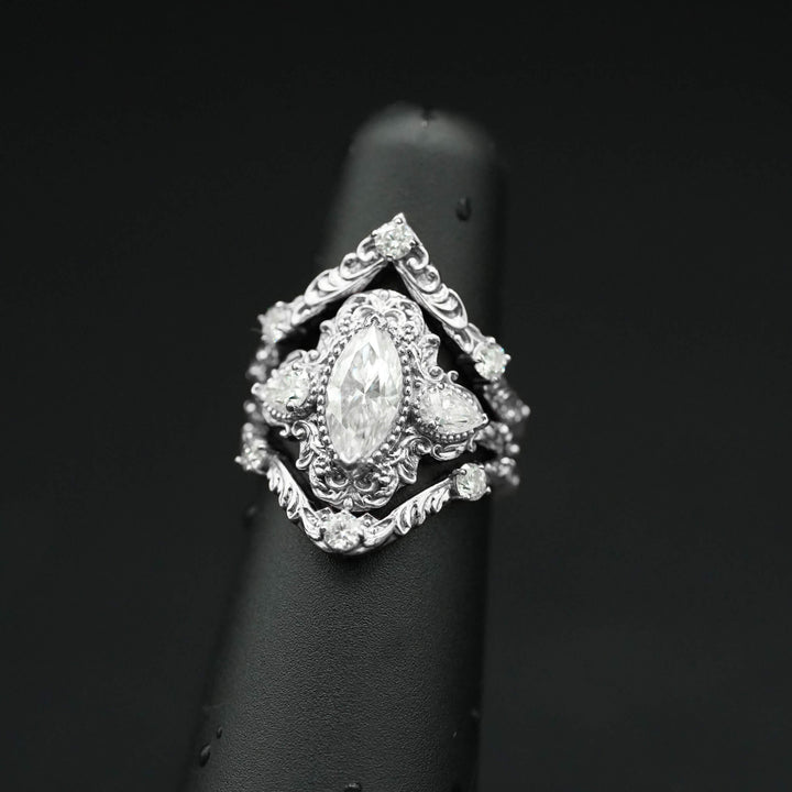 Moisssanite Rococo Engagement Ring Set