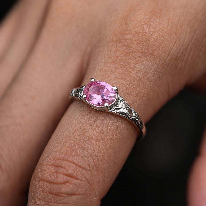 Blossom Ring (Pink Sapphire)