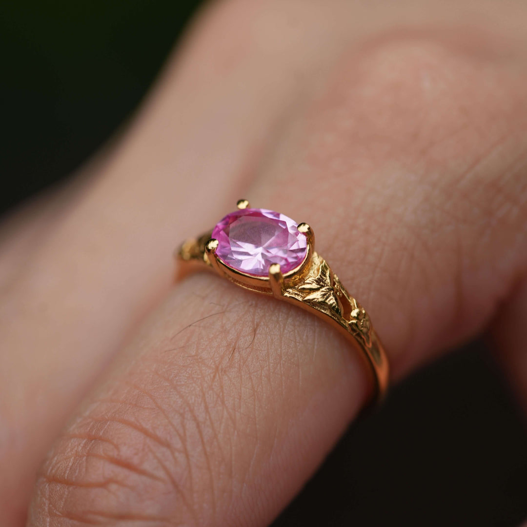 Blossom Ring (Pink Sapphire)