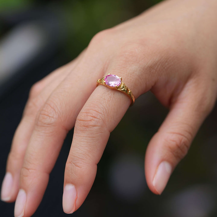 Blossom Ring (Pink Sapphire)