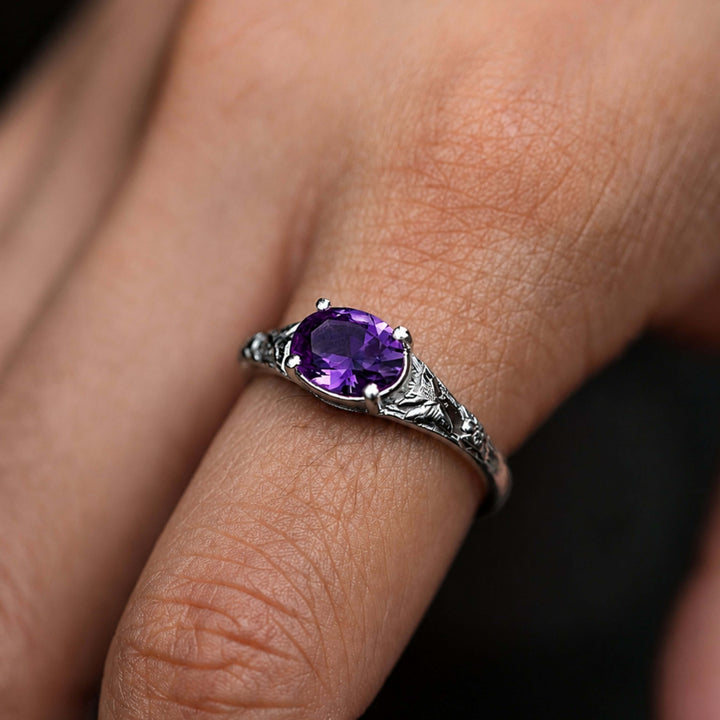 Blossom Ring (Amethyst)