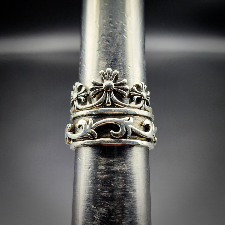 Triple Cross Spinner Ring set