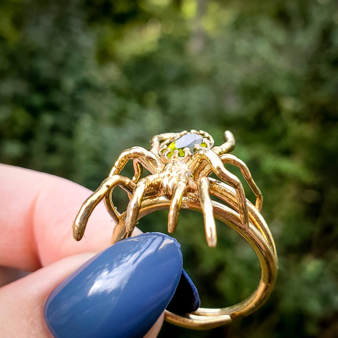 Brass Peridot Tarantula Ring