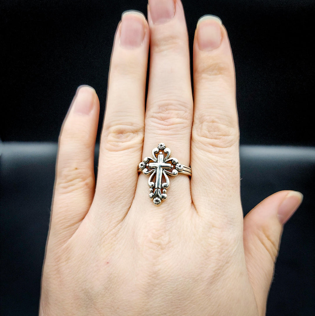 Silver Gothic Cross Ring